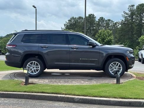 New 2026 Jeep Grand Cherokee L Laredo AWD/4WD image 8