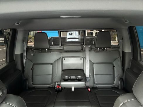 Used 2020 Chevrolet Silverado 2500 LTZ w/ LTZ Texas Edition image 26