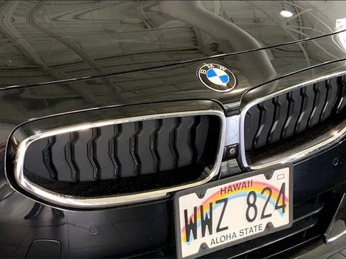 Used 2023 BMW 230i Coupe w/ Premium Package image 29