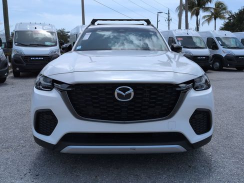Used 2025 MAZDA CX-70 Plug-In Hybrid w/ Premium Plus AWD/4WD image 3