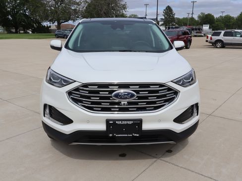 Used 2024 Ford Edge Titanium w/ Equipment Group 301A AWD/4WD image 2