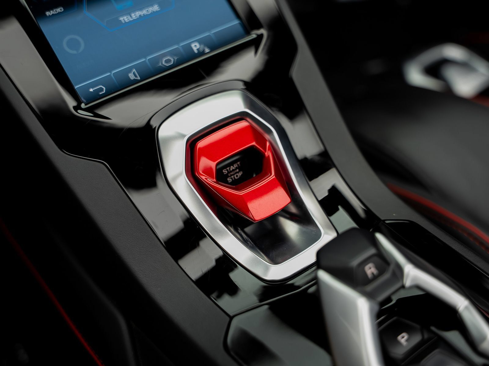 Used 2020 Lamborghini Huracan EVO RWD image 46