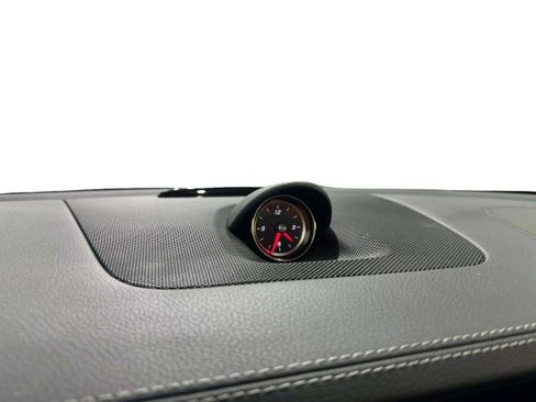 Used 2020 Mercedes-Benz SL 550 image 37