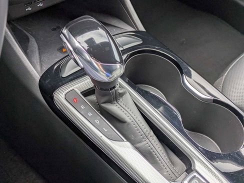 Used 2025 Buick Envista Avenir image 30