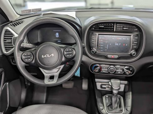 Certified 2023 Kia Soul LX w/ Option Group 015 FWD image 5