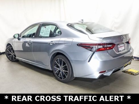Certified 2023 Toyota Camry SE image 5