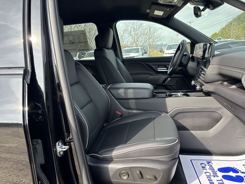 New 2026 Chevrolet Silverado EV LT w/ Premium Package image 26