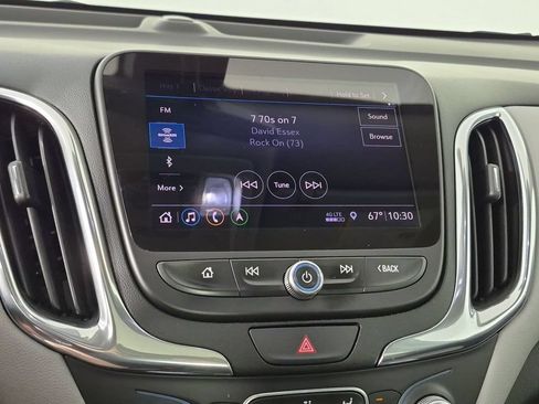 Used 2020 Chevrolet Equinox LT FWD image 22