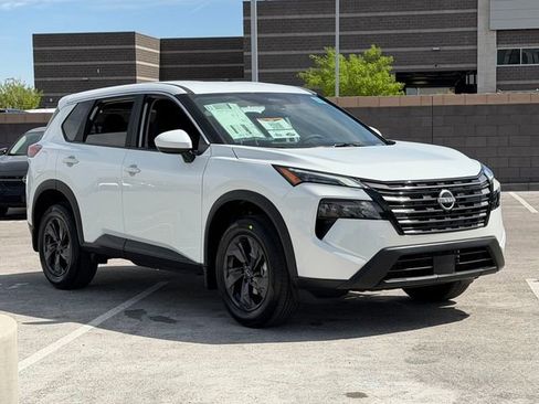New 2026 Nissan Rogue SV FWD image 9