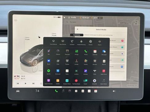 Used 2022 Tesla Model 3 Standard Range image 18