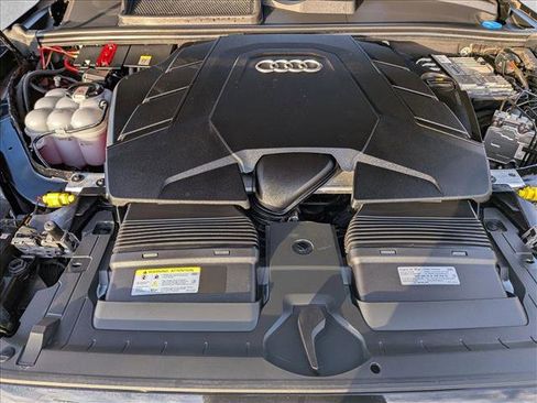 Used 2024 Audi Q7 3.0T Premium Plus image 23