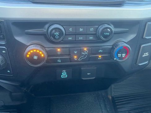Used 2023 Ford F250 XLT w/ F-250 >10K GVWR Package image 52