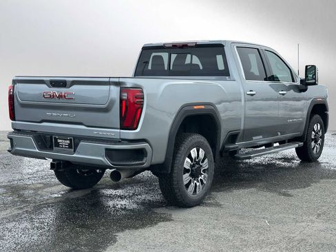 New 2026 GMC Sierra 3500 Denali w/ Denali Reserve Package AWD/4WD image 3