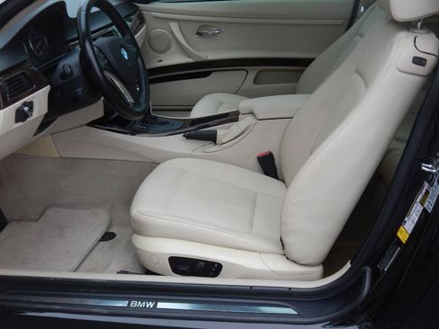 Used 2009 BMW 328i xDrive Coupe AWD/4WD image 25