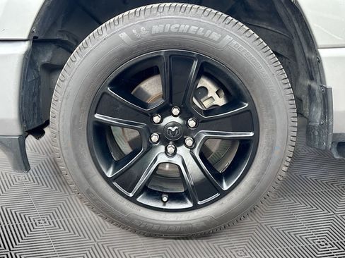 Used 2021 RAM 1500 Big Horn AWD/4WD image 32
