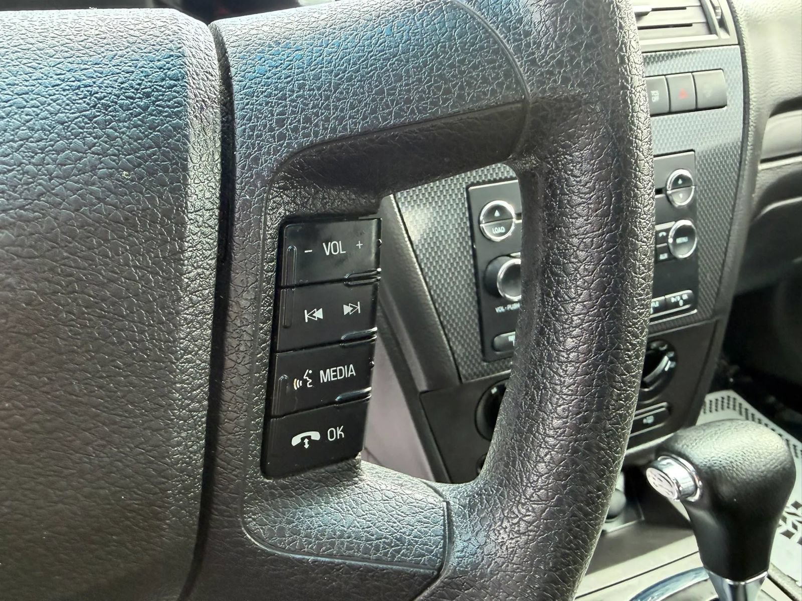 Used 2009 Ford Fusion SE FWD image 20
