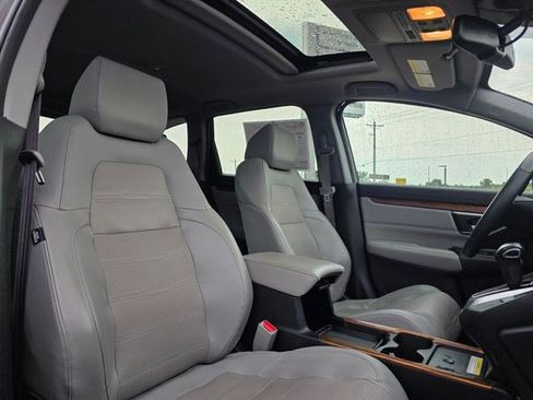 Used 2022 Honda CR-V Touring image 18