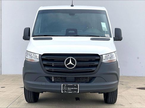 New 2026 Mercedes-Benz Sprinter 2500 image 3