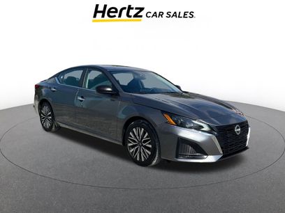 Used 2024 Nissan Altima 2.5 SV