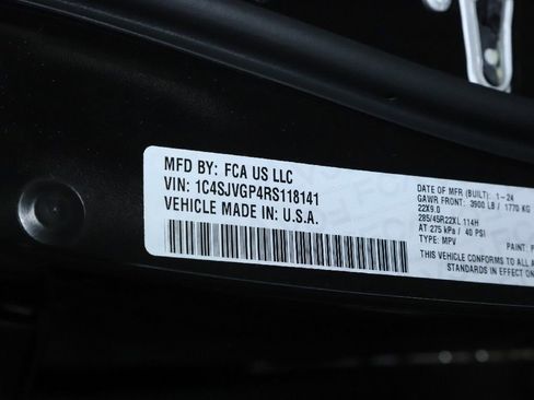 Used 2024 Jeep Grand Wagoneer Series III w/ HD Trailer Tow Package AWD/4WD image 25