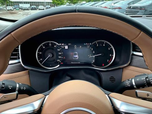 Used 2023 Jaguar F-PACE S AWD/4WD image 28