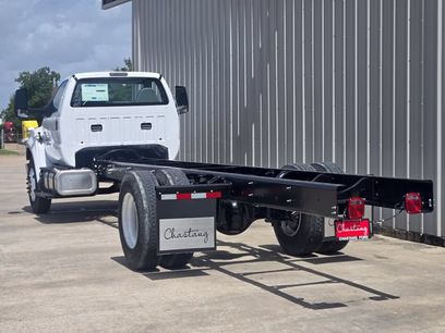 New 2027 Ford F750 2WD Regular Cab Super Duty