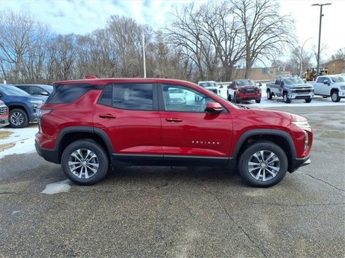 New 2026 Chevrolet Equinox LT w/ Convenience Package II image 2