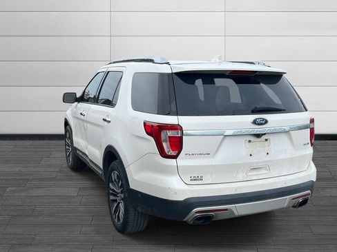 Used 2016 Ford Explorer Platinum AWD/4WD image 5
