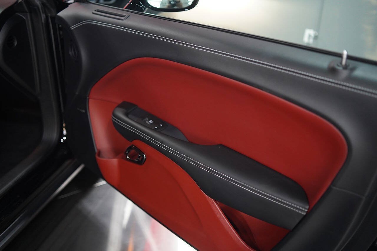 Used 2023 Dodge Challenger SRT Hellcat Redeye RWD image 84