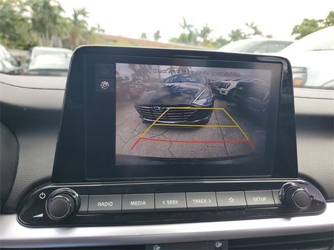 Used 2023 Kia Forte LXS image 28