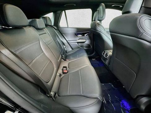 Used 2026 Mercedes-Benz GLC 300 4MATIC image 26