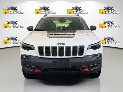 Used 2019 Jeep Cherokee Trailhawk AWD/4WD image 2