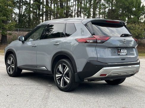 Certified 2022 Nissan Rogue Platinum w/ Head-Up Display Package image 25