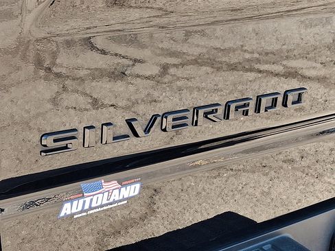 Used 2023 Chevrolet Silverado 1500 LT Trail Boss w/ Protection Package image 29