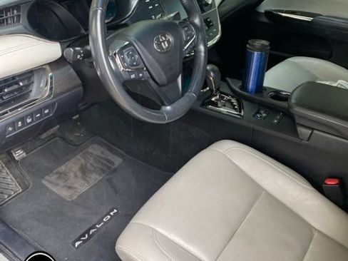 Used 2016 Toyota Avalon Limited w/ Protection Package FWD image 6