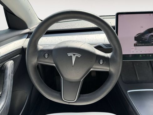 Used 2022 Tesla Model 3 Long Range AWD/4WD image 12