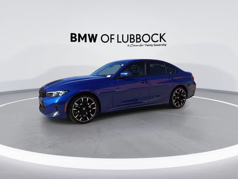 Used 2026 BMW 330i Sedan w/ M Sport Package RWD image 5