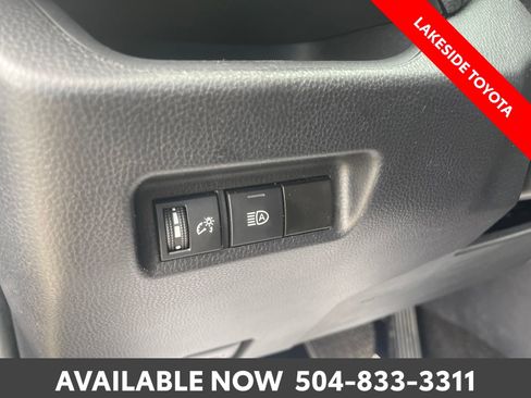 Used 2024 Toyota RAV4 XLE AWD/4WD image 25