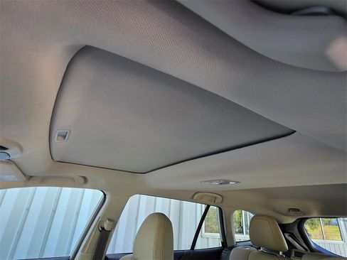 Used 2023 Subaru Outback Limited XT image 9