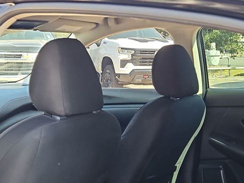 Used 2025 Nissan Sentra SV w/ Trunk Package FWD image 23