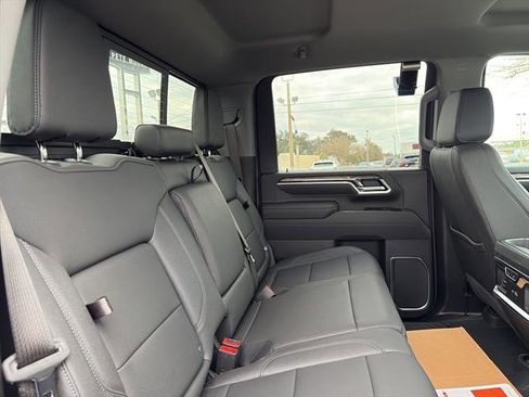 New 2026 Chevrolet Silverado 2500 LTZ w/ Trail Boss Package AWD/4WD image 11