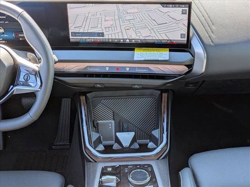 New 2026 BMW X3 xDrive30 w/ Premium Package image 11