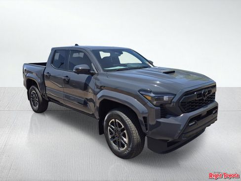 New 2026 Toyota Tacoma TRD Sport w/ TRD Sport Premium Package AWD/4WD image 9