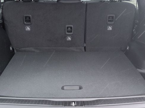 New 2025 Jeep Grand Cherokee Limited w/ Luxury Tech Group II image 36