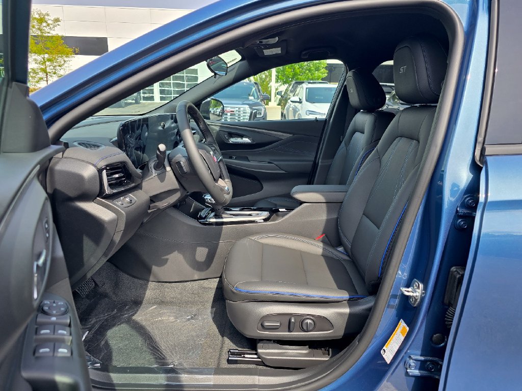 New 2026 Buick Envista Sport Touring w/ Convenience I Package FWD image 22