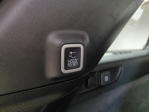 Certified 2022 Jeep Grand Cherokee Summit image 46