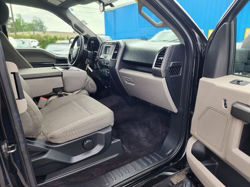 Used 2016 Ford F150 XLT w/ XTR Package AWD/4WD image 24