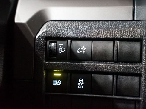 Certified 2025 Toyota Tacoma SR5 RWD image 25