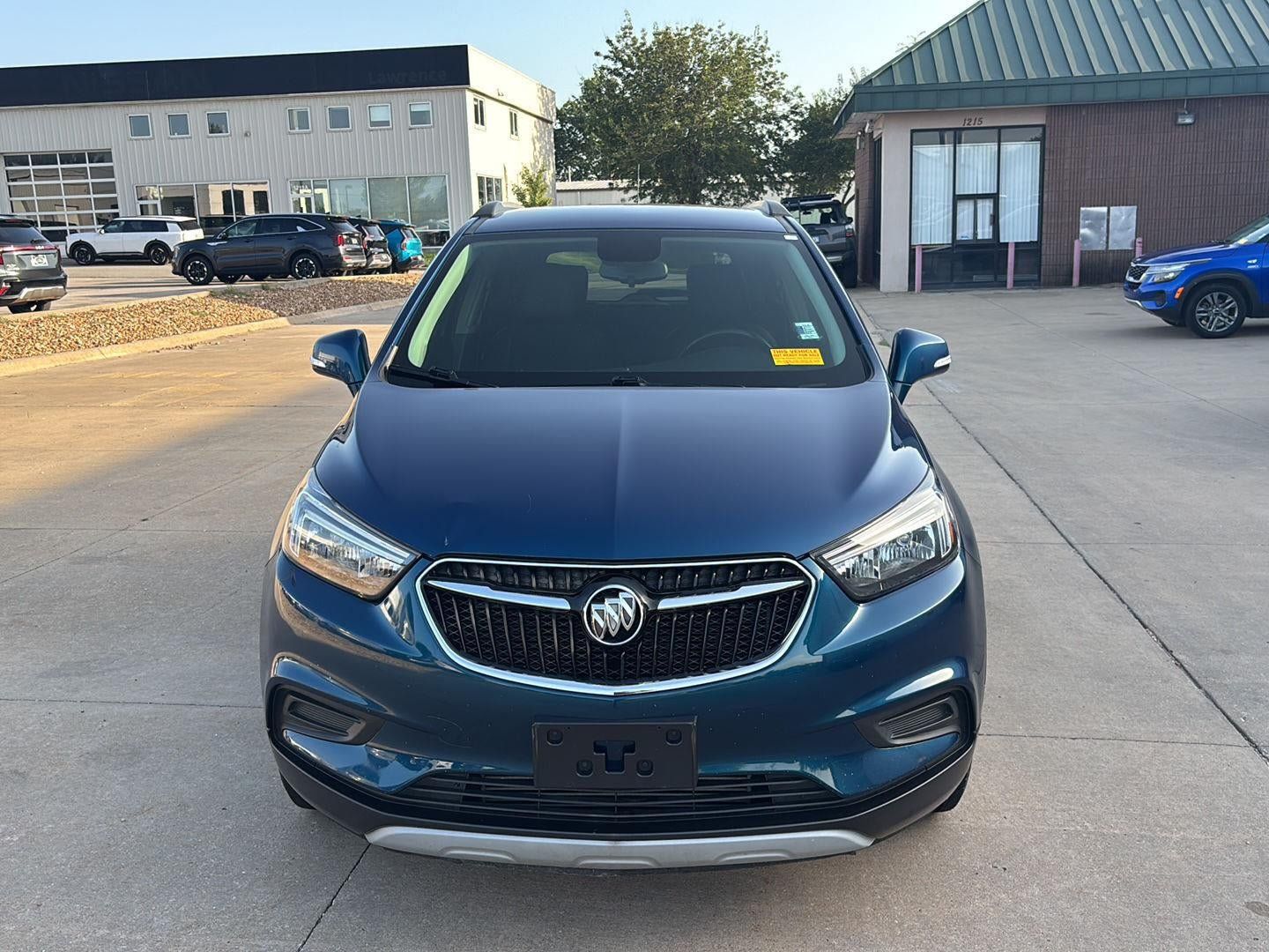 Used 2019 Buick Encore Preferred AWD/4WD image 2