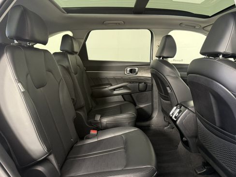 Used 2024 Kia Sorento X-Line EX AWD/4WD image 14